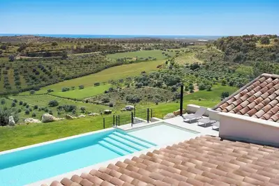 Image de Villa Nivura, Elegance Amid Olive Groves
