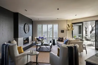 Image de Remuera Views · Stylish Luxury Hideaway in Remuera