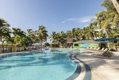 Image de Ocean view Studio w/kitchenette, Pool, Free Parking & Pet Friendly