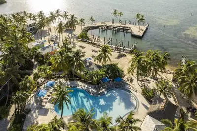 Image de Ocean Front Studio w/Kitchenette, Pool, Free Parking & Pet Friendly