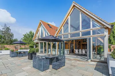 Image de 5 chambres à coucher à Ryther