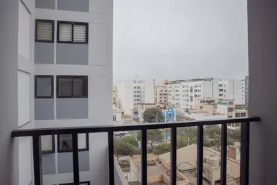 Image de w* | Majestic 2br w/ Balcony in Miraflores