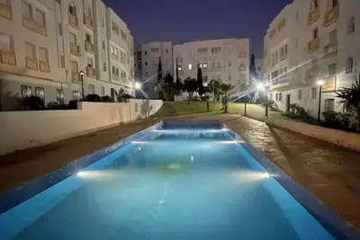 Image de Chic, Calm & Cozy Apart. Free Parking available secured residence mins frm beach