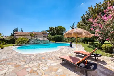 Image de Maison de campagne 'L'évaroma' avec piscine privée, Wi-Fi et climatisation