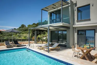 Villa Sea Front, brand new villa in an enviable location with stunning sea views