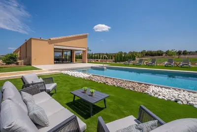 Image de Belle maison à Sineu avec piscine privée, peut être à l'intérieur ou à.