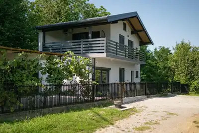 Image de Belle maison à Draganic avec vue panoramique