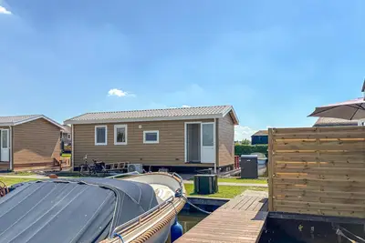 Image de Superbe maison à Breukelen avec vue sur la mer