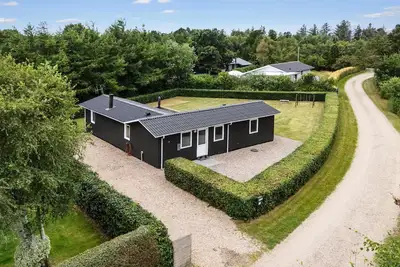 Image de Superbe maison à Tarm avec sauna