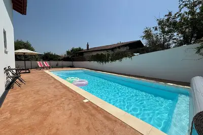 Image de Belle maison 10 pers, piscine et jardin à Urrugne