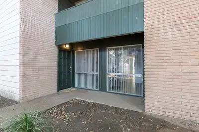 Image de Cozy & Comfy 2‑Bed Apt, Free Parking, Walk to Utrgv