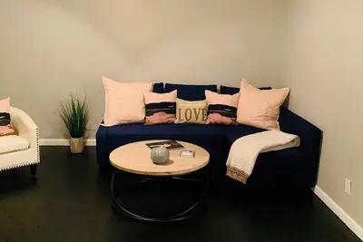 Image de Blue Suede Shoes Apartment near downtown Martin