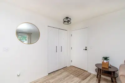 Image de Walk to Dt I King I Keyless Entry I Garage I W/D