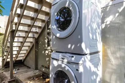 Image de 1415b Cozy 2b1b Downtown retreat with free parking B