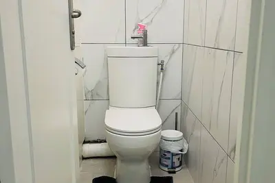 Image de Magnifique maison à proximité de l'aéroport et du parc Astérix!