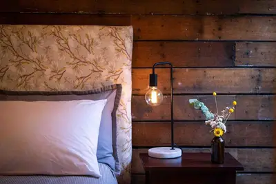 Image de Quentin's Cottage - a cosy retreat by Mt Owen - close to town and trails!