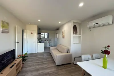 Image de convenient location, simple, clean, and well-maintained