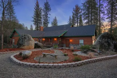 Image de Yosemite Retreat with Bbq and Wifi