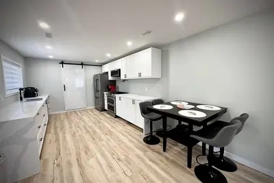 Image de Bright & Modern Cottage Near Port Rowan, Long Point, & Turkey Point