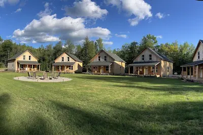Image de The Cabins at Timber Ridge - #5 - Brand new cabins nestled in the woods of Nh
