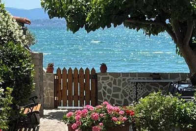 Image de Beachfront House in Eretria-Theros Residence I, 15m from the Sea-1h from Athens