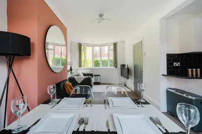 Image de Cosy 3 bed home, near Co op live & close to City Centre