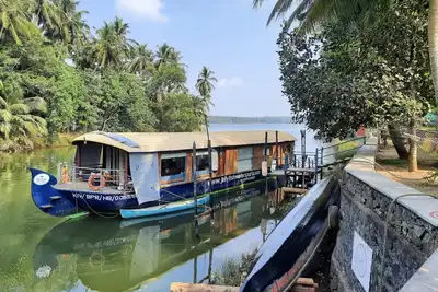 Image de Charming 1-bedroom boat with fitness room and Ac in lovely Cheruvannur