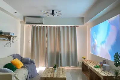 Image de Chambre confortable dans un condo moderne de Parañaque avec 2 chambres