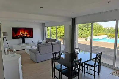 Image de Maison avec piscine privée à 30 min de Toulouse