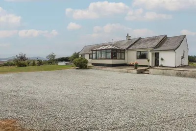 Image de Tir Mawr, pet friendly, with open fire in Niwbwrch (Newborough)