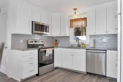 Image de Water View 3br w/ King Beds | Steps to Beach