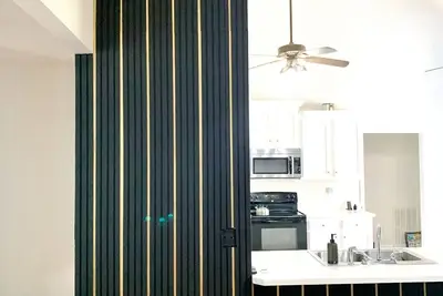 Image de 3-bedroom house in charming Rockmart cozy & convenient