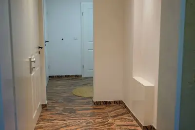 Image de Bright 3-Room Apartment, Terrace, Wi-Fi & Parking – Families & Business Guests🌟