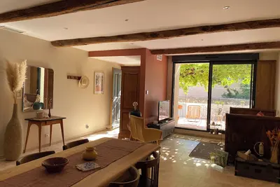 Image de Casa Poli, maison de village avec terrasse au pied des Alpilles