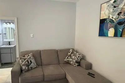 Image de Apartment 2 at 12 Nizam Street