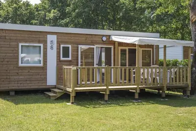 Image de Mobil-home 6 personnes avec terrasse à Royan