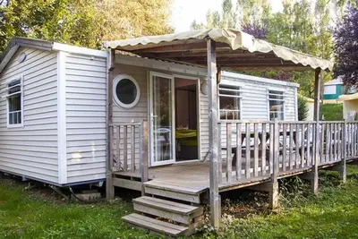 Image de Mobil home cosy avec terrasse au camping de Naucelle