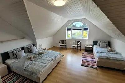 Image de Gyöngyike Apartmanház Vonyarcvashegy - Two-Bedroom Apartment 3