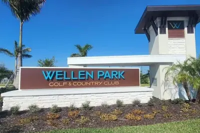 Image de Wellen Park Golf & Country Club 2+ Bedroom Veranda with Golf Course View