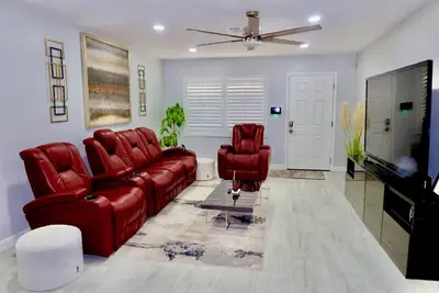 Image de 3-bedroom house in charming Bradenton minutes frm Sarasota and Bradenton beaches