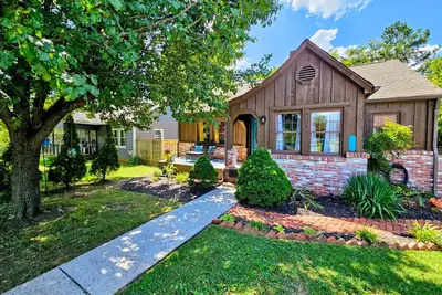 Image de New! Trailhead Cottage - 7 Minutes to Downtown