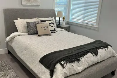 Image de 3-bedroom house with Ac near Bidwell Park-Great Location!