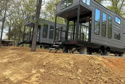 Image de “Special Place”Short Term Rentals Tiny Home Springville, Tennessee 148