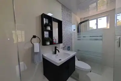 Image de 2 Bdrm, 1 Bath, Wifi, Near River and Beach, 4l