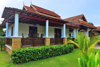 Image de 3-bedroom secure villa near the beach with swimming pool & fitness room