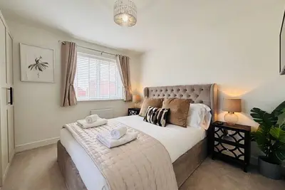 Image de 3 Bed Stylish Shrewsbury Home