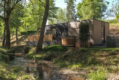 Image de Warm water, warm memories – Sauwer Lodge.