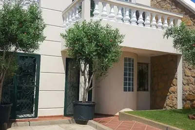 Image de Villa Jacuzzi à 200m de la plage Tamaris