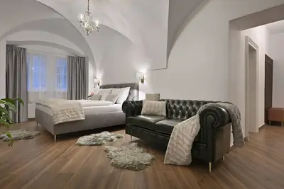 Image de Charles Iv (Two Double Bedroom Apartment)