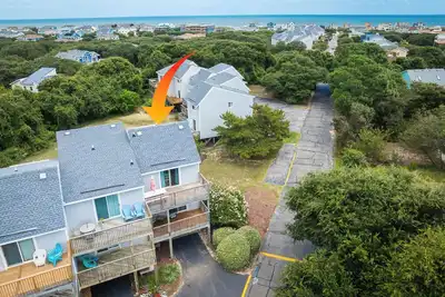 Image de Duck Condo, 5 min walk to beach w/community pool!